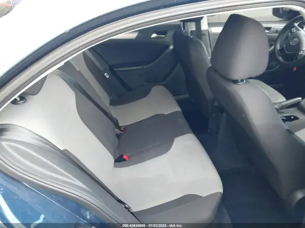 3VW2B7AJ4HM326716 2017 VOLKSWAGEN JETTA - Image 8
