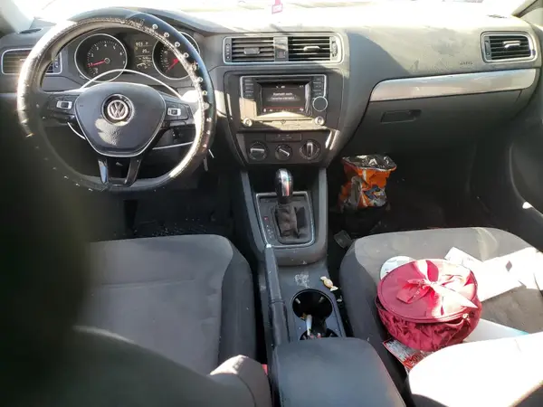 3VW2B7AJ4HM328403 2017 VOLKSWAGEN JETTA - Image 8