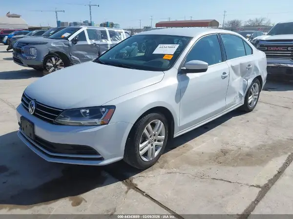 3VW2B7AJ4HM330457 2017 VOLKSWAGEN JETTA - Image 2