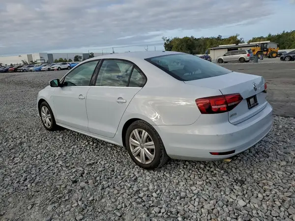 3VW2B7AJ4HM335500 2017 VOLKSWAGEN JETTA - Image 2