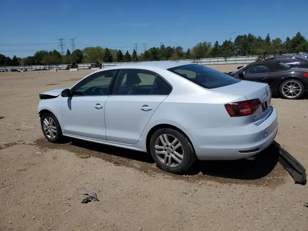 3VW2B7AJ4HM337439 2017 VOLKSWAGEN JETTA - Image 2