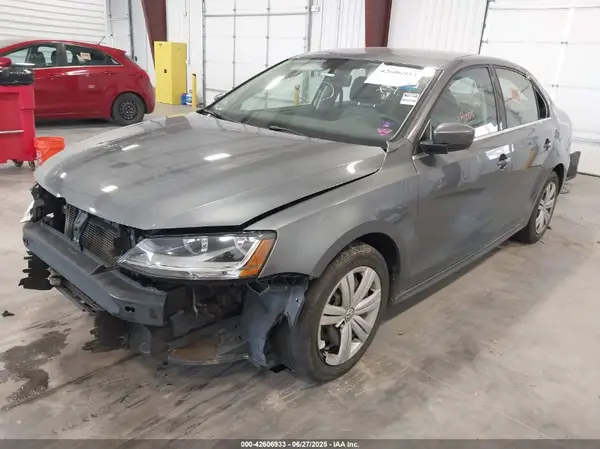 3VW2B7AJ4HM357707 2017 VOLKSWAGEN JETTA - Image 2