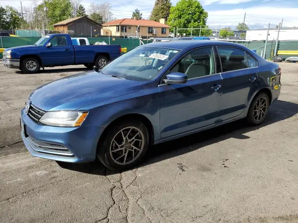 3VW2B7AJ4HM370182 2017 VOLKSWAGEN JETTA - Image 1