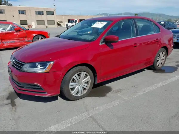 3VW2B7AJ4HM386009 2017 VOLKSWAGEN JETTA - Image 2