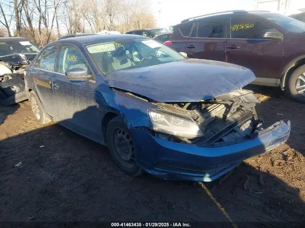 3VW2B7AJ4HM387483 2017 VOLKSWAGEN JETTA - Image 1