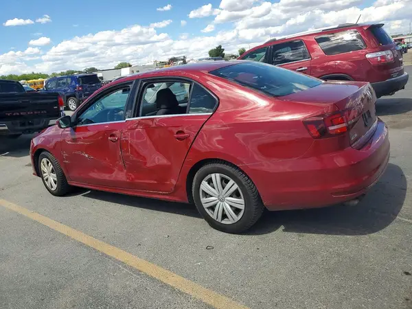 3VW2B7AJ4HM389928 2017 VOLKSWAGEN JETTA - Image 2