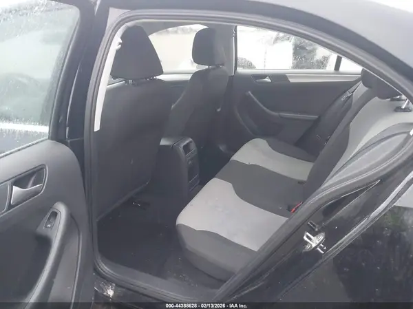 3VW2B7AJ4HM391758 2017 VOLKSWAGEN JETTA - Image 8