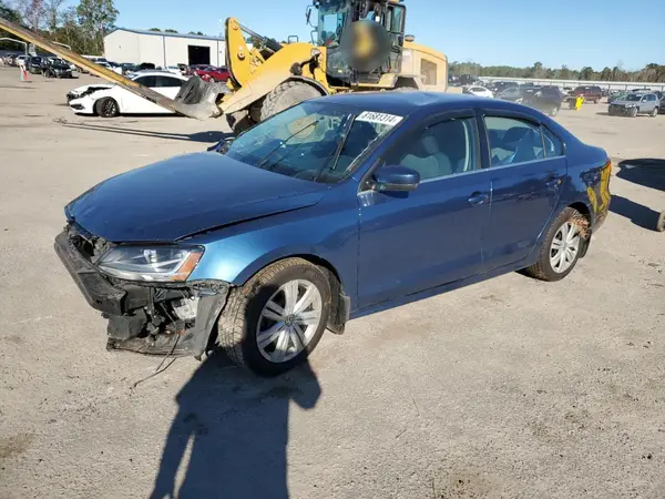 3VW2B7AJ4HM395504 2017 VOLKSWAGEN JETTA - Image 1