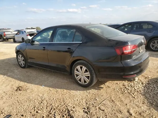 3VW2B7AJ4HM395650 2017 VOLKSWAGEN JETTA - Image 2
