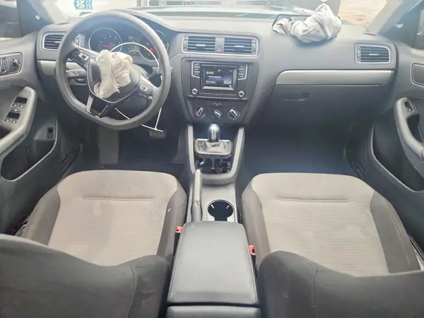 3VW2B7AJ4HM395907 2017 VOLKSWAGEN JETTA - Image 8