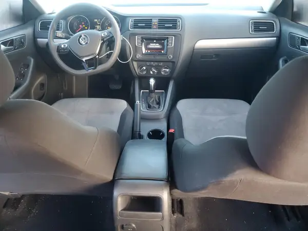 3VW2B7AJ4HM401852 2017 VOLKSWAGEN JETTA - Image 8