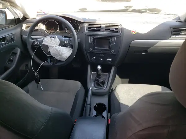 3VW2B7AJ4HM403083 2017 VOLKSWAGEN JETTA - Image 8