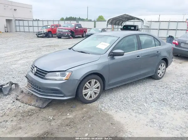 3VW2B7AJ4HM405643 2017 VOLKSWAGEN JETTA - Image 2