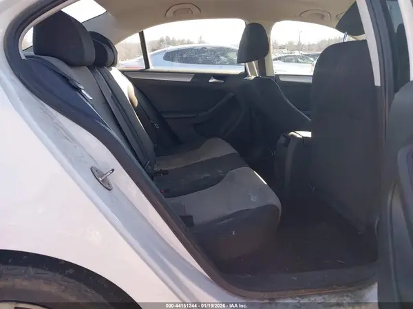 3VW2B7AJ4HM407537 2017 VOLKSWAGEN JETTA - Image 8