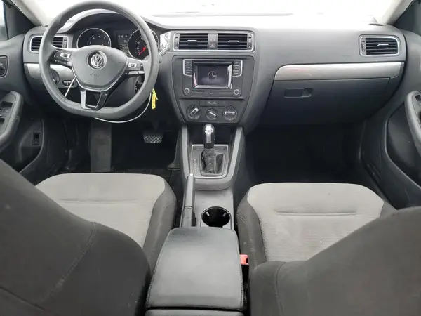 3VW2B7AJ4HM407974 2017 VOLKSWAGEN JETTA - Image 8