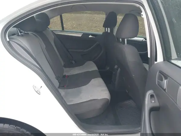 3VW2B7AJ4JM204248 2018 VOLKSWAGEN JETTA - Image 8