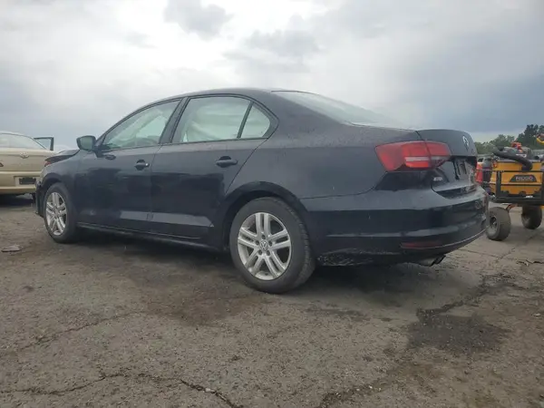 3VW2B7AJ4JM208042 2018 VOLKSWAGEN JETTA - Image 2