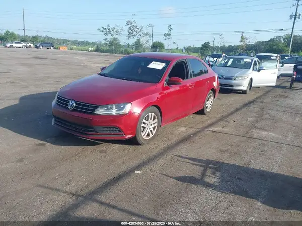 3VW2B7AJ4JM212480 2018 VOLKSWAGEN JETTA - Image 2