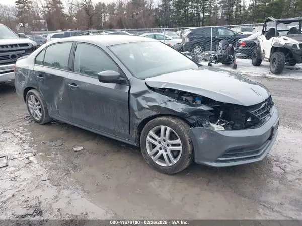 3VW2B7AJ4JM230185 2018 VOLKSWAGEN JETTA - Image 1