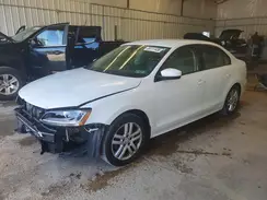 3VW2B7AJ4JM230901 2018 VOLKSWAGEN JETTA