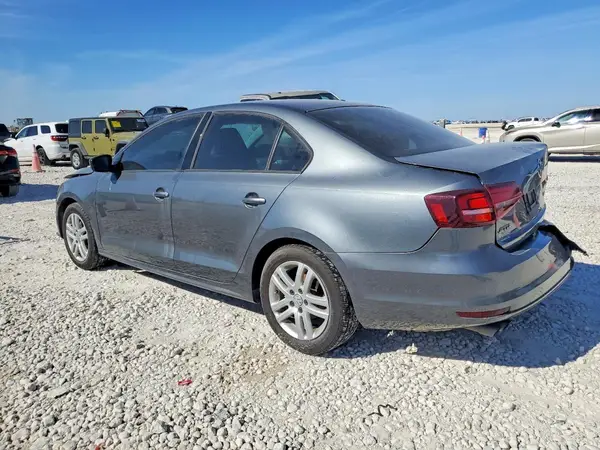 3VW2B7AJ4JM249691 2018 VOLKSWAGEN JETTA - Image 2