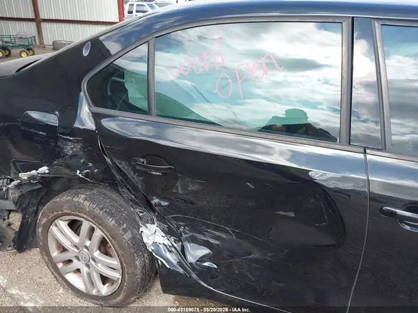 3VW2B7AJ4JM252834 2018 VOLKSWAGEN JETTA - Image 8
