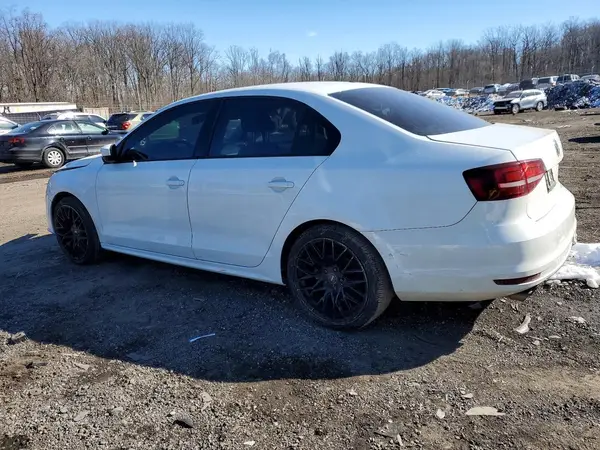 3VW2B7AJ4JM263297 2018 VOLKSWAGEN JETTA - Image 2