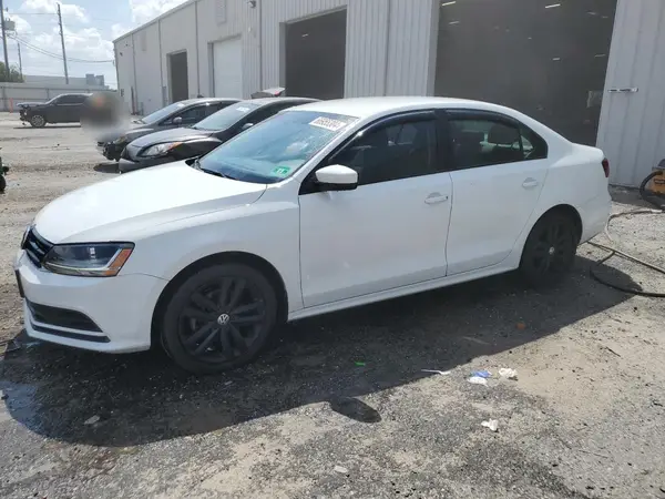 3VW2B7AJ4JM263753 2018 VOLKSWAGEN JETTA - Image 1