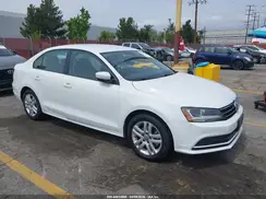 3VW2B7AJ4JM263784 2018 VOLKSWAGEN JETTA