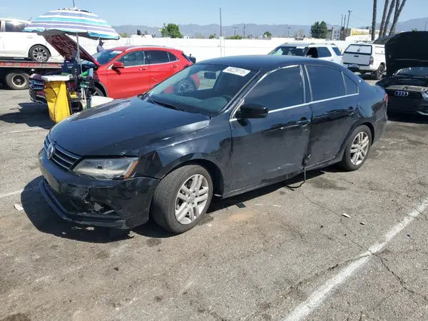 3VW2B7AJ5HM204897 2017 VOLKSWAGEN JETTA - Image 1