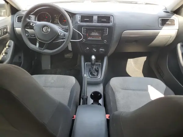 3VW2B7AJ5HM216290 2017 VOLKSWAGEN JETTA - Image 8