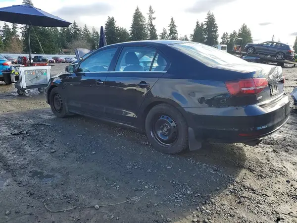 3VW2B7AJ5HM218413 2017 VOLKSWAGEN JETTA - Image 2