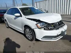 3VW2B7AJ5HM218718 2017 VOLKSWAGEN JETTA