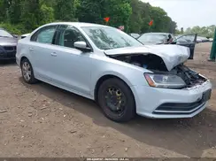 3VW2B7AJ5HM223207 2017 VOLKSWAGEN JETTA