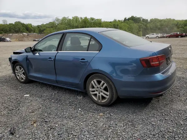 3VW2B7AJ5HM224308 2017 VOLKSWAGEN JETTA - Image 2