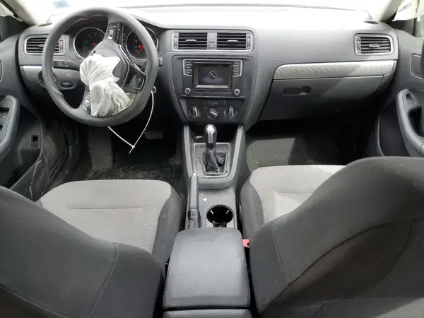 3VW2B7AJ5HM224308 2017 VOLKSWAGEN JETTA - Image 8