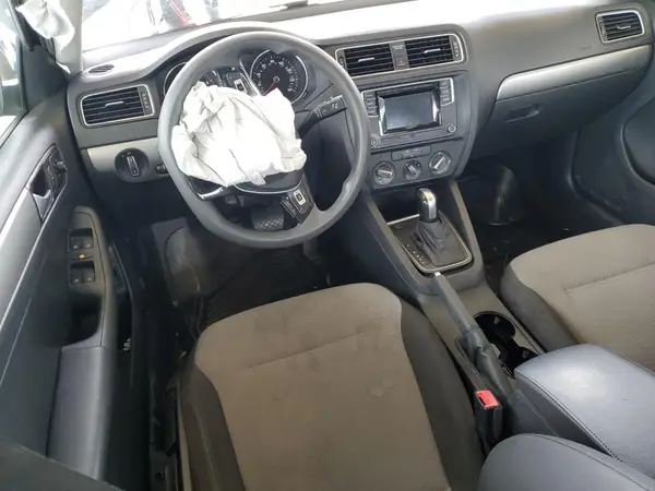 3VW2B7AJ5HM224602 2017 VOLKSWAGEN JETTA - Image 8