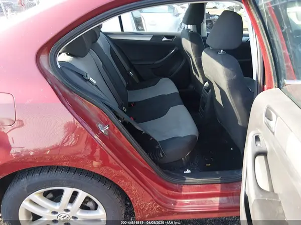 3VW2B7AJ5HM231789 2017 VOLKSWAGEN JETTA - Image 8