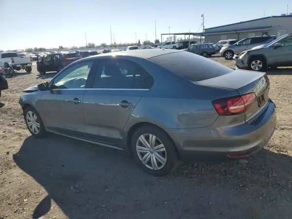 3VW2B7AJ5HM243912 2017 VOLKSWAGEN JETTA - Image 2