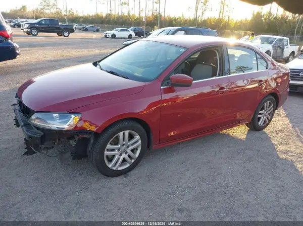 3VW2B7AJ5HM249709 2017 VOLKSWAGEN JETTA - Image 2