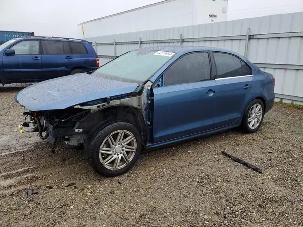3VW2B7AJ5HM249936 2017 VOLKSWAGEN JETTA - Image 1