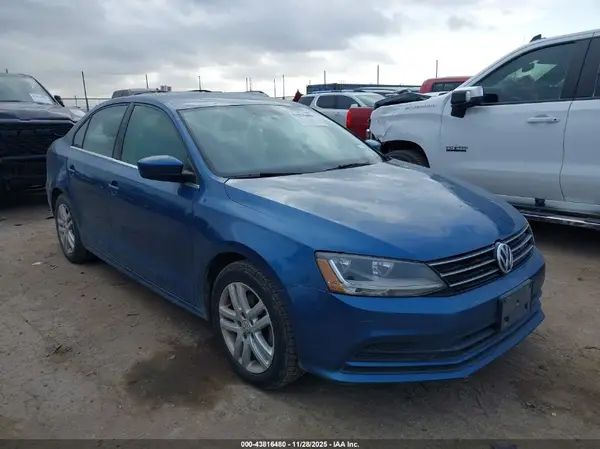3VW2B7AJ5HM257275 2017 VOLKSWAGEN JETTA - Image 1