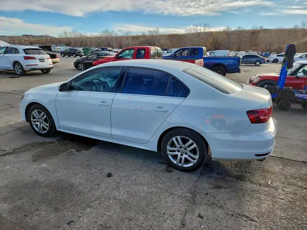 3VW2B7AJ5HM265425 2017 VOLKSWAGEN JETTA - Image 2