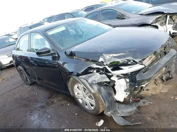3VW2B7AJ5HM265912 2017 VOLKSWAGEN JETTA - Image 1