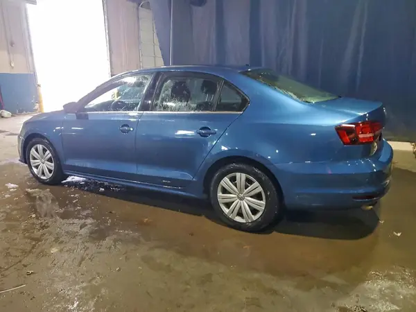 3VW2B7AJ5HM266963 2017 VOLKSWAGEN JETTA - Image 2