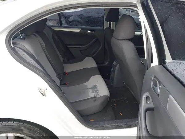 3VW2B7AJ5HM270396 2017 VOLKSWAGEN JETTA - Image 8