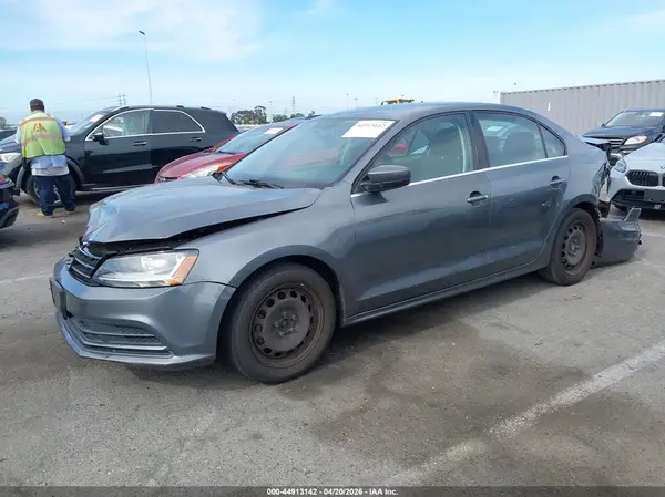 3VW2B7AJ5HM273492 2017 VOLKSWAGEN JETTA - Image 2