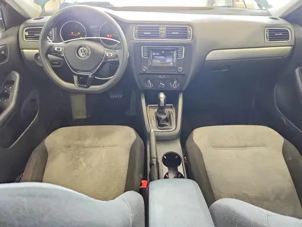 3VW2B7AJ5HM275193 2017 VOLKSWAGEN JETTA - Image 8