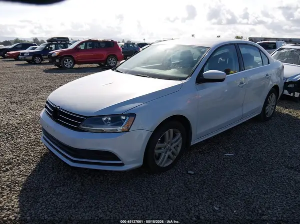 3VW2B7AJ5HM284962 2017 VOLKSWAGEN JETTA - Image 2