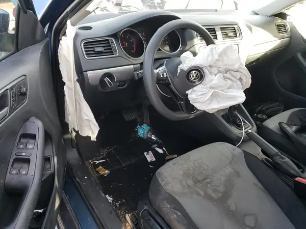 3VW2B7AJ5HM288140 2017 VOLKSWAGEN JETTA - Image 8